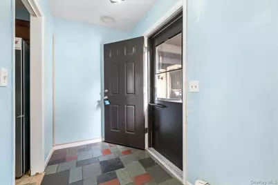 8 Loudon Drive #13, Fishkill, NY 12524 - Photo 2