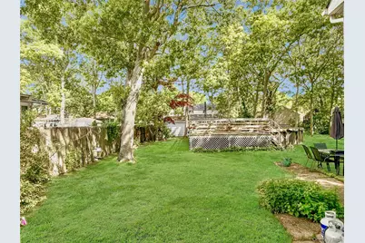 153 Parkwood Drive, Shirley, NY 11967 - Photo 4