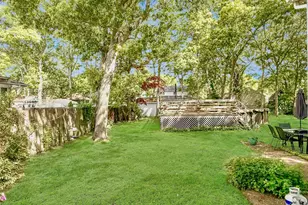153 Parkwood Dr, Shirley, NY 11967 - Photo 4