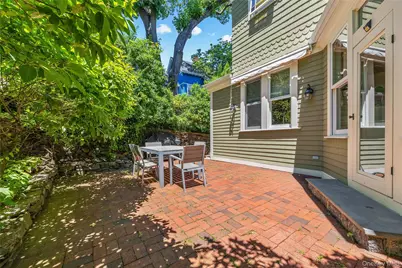 19 Howe Place, Bronxville, NY 10708 - Photo 28