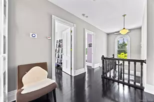 19 Howe Pl, Bronxville, NY 10708 - Photo 16