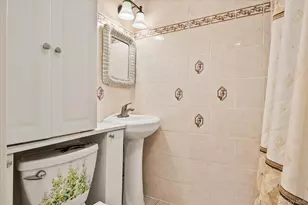 14837 86th Ave, Jamaica, NY 11435 - Photo 8