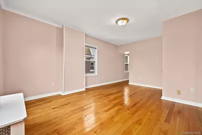14837 86th Avenue, Jamaica, NY 11435 - Photo 22