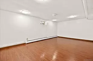 14837 86th Ave, Jamaica, NY 11435 - Photo 32