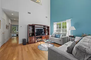 115 Spring Dr, East Meadow, NY 11554 - Photo 10