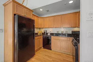 115 Spring Dr, East Meadow, NY 11554 - Photo 14