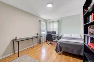 211 Cantiague Rock Rd, Westbury, NY 11590 - Photo 12
