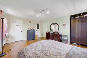 211 Cantiague Rock Rd, Westbury, NY 11590 - Photo 18