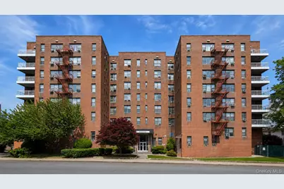 11 Bronx River Road #1M, Yonkers, NY 10704 - Photo 1