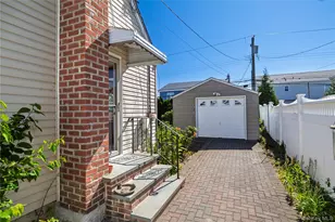 175 Lee Ave, Hicksville, NY 11801 - Photo 20