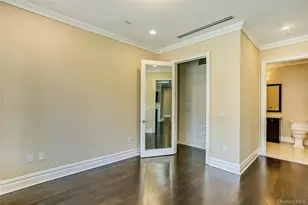 1000 Royal Ct, North Hills, NY 11030 - Photo 24