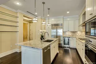 1000 Royal Ct, North Hills, NY 11030 - Photo 10