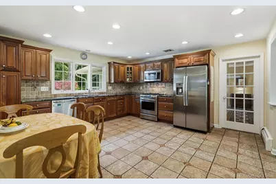 2341 Blue Spruce Drive, Yorktown Heights, NY 10598 - Photo 18