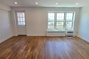 151-15 84th St, Howard Beach, NY 11414 - Photo 10