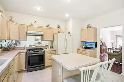148 Foltim Way, Congers, NY 10920 - Photo 14