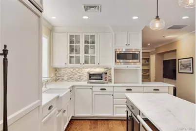 105 Cross Ridge, Chappaqua, NY 10514 - Photo 18