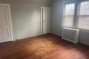 5 York Pl, Merrick, NY 11566 - Photo 12