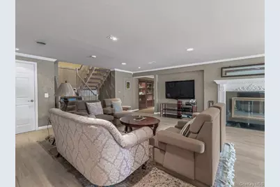 19 Mallard Drive, Lloyd Harbor, NY 11743 - Photo 22