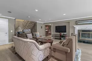 19 Mallard Dr, Lloyd Harbor, NY 11743 - Photo 22