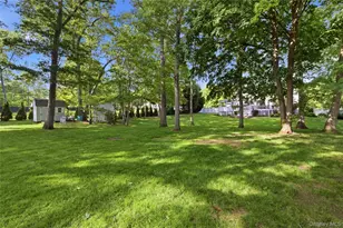 77 N Woods Rd, Calverton, NY 11933 - Photo 28