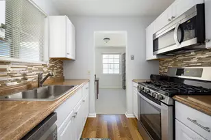 302 Commons Way, Fishkill, NY 12524 - Photo 2