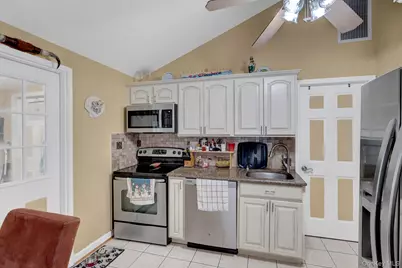 3104 Royal Avenue, Oceanside, NY 11572 - Photo 12