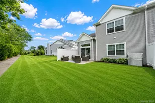 51 Farm Acre Cir, Mount Sinai, NY 11766 - Photo 36