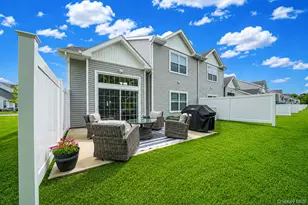 51 Farm Acre Cir, Mount Sinai, NY 11766 - Photo 32