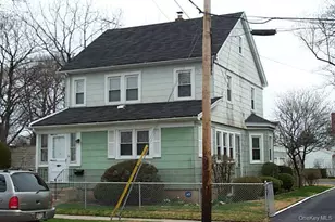 6 S 12th St, New Hyde Park, NY 11040 - Photo 1