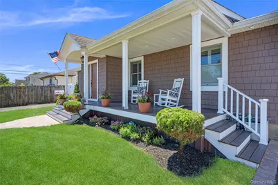 190 Sexton Road, West Babylon, NY 11704 - Photo 4