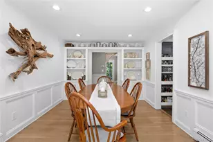 14 Locust Ave, East Setauket, NY 11733 - Photo 24