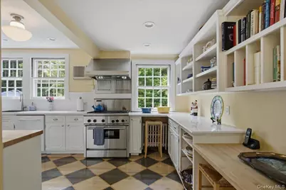 531 Weaver Street, Larchmont, NY 10538 - Photo 10