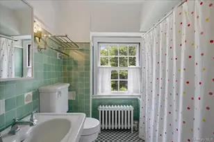 531 Weaver St, Larchmont, NY 10538 - Photo 20