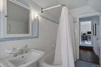 531 Weaver Street, Larchmont, NY 10538 - Photo 22