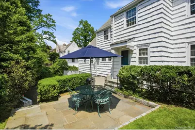 531 Weaver Street, Larchmont, NY 10538 - Photo 26