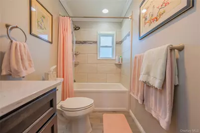 231 Artist Lake Drive, Middle Island, NY 11953 - Photo 14