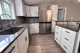 81 Lindholm Rd, Hurleyville, NY 12747 - Photo 6