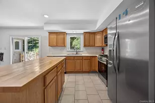 85 Toleman Rd, Washingtonville, NY 10992 - Photo 10