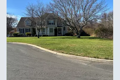 37 N Durkee Lane, Patchogue, NY 11772 - Photo 2