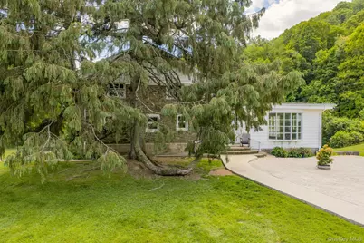 140 Station Road, Kingston, NY 12401 - Photo 2