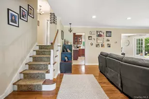 3 Carolyn Pl, Bronxville, NY 10708 - Photo 4