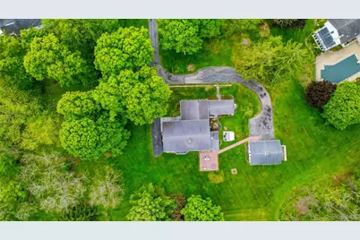 6 Country Club Road, Hopewell Junction, NY 12533 - Photo 8