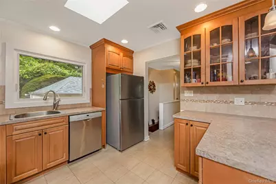 4606 247 Street, Douglaston, NY 11362 - Photo 20