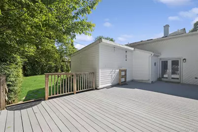 5 Grendon Lane, Farmingville, NY 11738 - Photo 28
