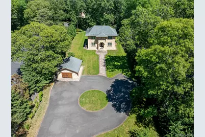 225 Old Willets Path, Smithtown, NY 11787 - Photo 32