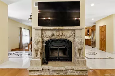 225 Old Willets Path, Smithtown, NY 11787 - Photo 16