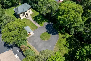 225 Old Willets Path, Smithtown, NY 11787 - Photo 34