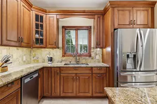 225 Old Willets Path, Smithtown, NY 11787 - Photo 8