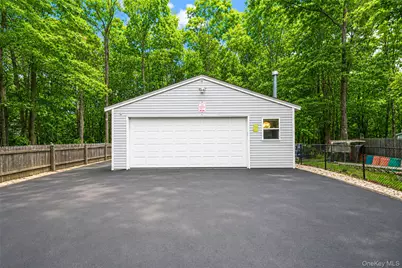 2 Barbara Anne Street, Manorville, NY 11949 - Photo 40