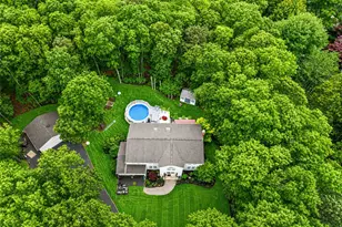 2 Barbara Anne St, Manorville, NY 11949 - Photo 38